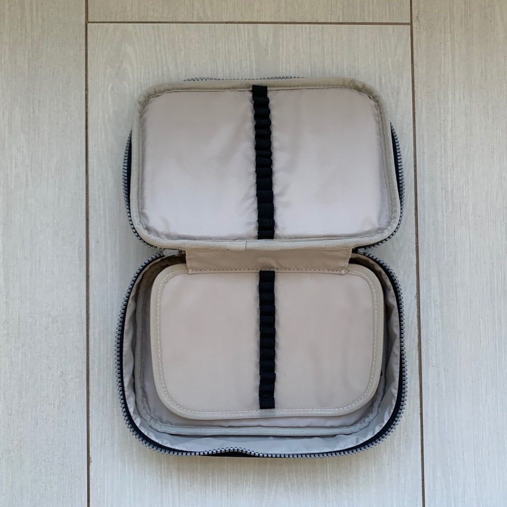 Kipling organizer - Picture 2 of 3